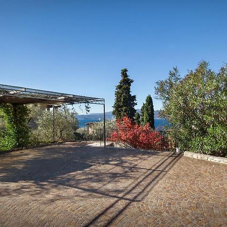 Villa Loncrino - Fine Living Torri Del Benaco Zewnętrze zdjęcie